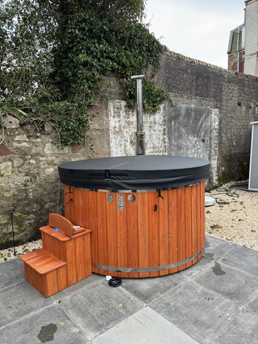 Hot tub with - hot, fired