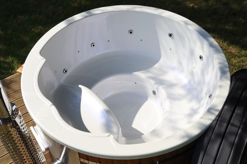 Wood fired hot tub garden - /,